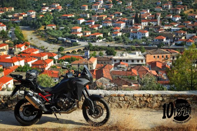 &Epsilon;&kappa;&alpha;&tau;&omicron;&nu;&tau;ά&delta;&epsilon;&sigmaf; &mu;&omicron;&tau;&omicron;&sigma;&iota;&kappa;&lambda;έ&tau;&epsilon;&sigmaf; &phi;&tau;ά&nu;&omicron;&upsilon;&nu; &sigma;&tau;&omicron; &Lambda;&epsilon;&omega;&nu;ί&delta;&iota;&omicron;!