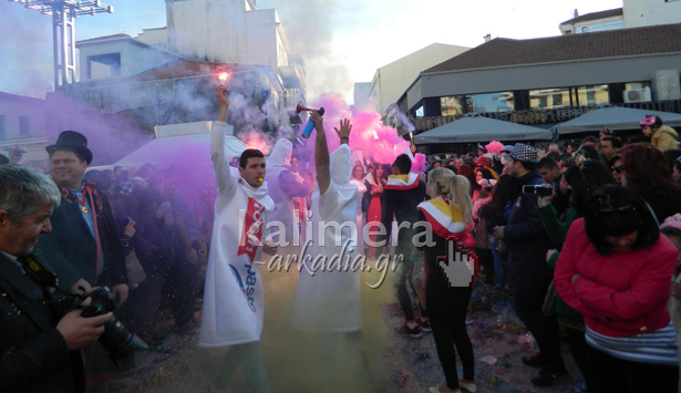 &Tau;&omicron; &beta;ί&nu;&tau;&epsilon;&omicron; - &Delta;&epsilon;ί&tau;&epsilon; ό&lambda;&eta; &tau;&eta;&nu; &kappa;&alpha;&rho;&nu;&alpha;&beta;&alpha;&lambda;&iota;&kappa;ή &pi;&alpha;&rho;έ&lambda;&alpha;&sigma;&eta; &tau;&eta;&sigmaf; &Tau;&rho;ί&pi;&omicron;&lambda;&eta;&sigmaf;!