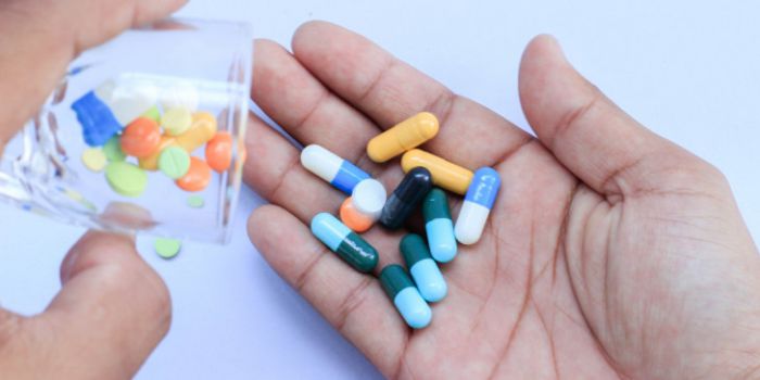 Κορωνοϊός | Μεγαλύτερος ο κίνδυνος λοίμωξης για όσους παίρνουν κοινά αντιόξινα φάρμακα για το στομάχι