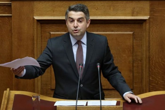 Αναφορά Οδυσσέα στη Βουλή για χορήγηση της έκπτωσης 40% του ενοικίου και στους φοιτητές παιδιά ελευθέρων επαγγελματιών