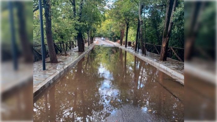 Βυτίνα | «Λίμνη» ο Δρόμος της Αγάπης μετά τη βροχή (εικόνες)