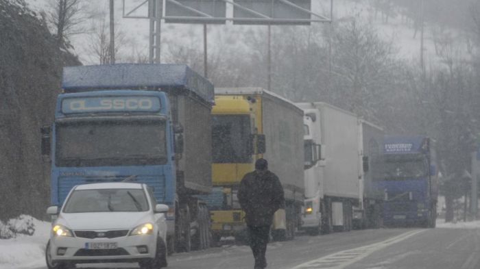 Κακοκαιρία | Δεν ισχύει πλέον η απαγόρευση κυκλοφορίας των φορτηγών στον "Μορέα"