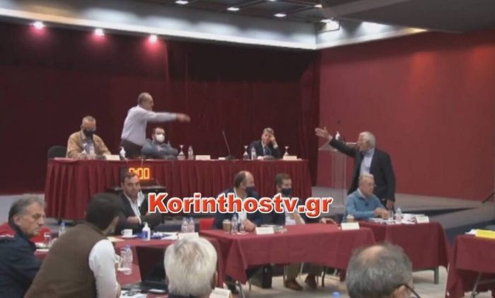 Άγριος καβγάς Νίκα - Τατούλη: «Όποτε είσαι απέναντί μου θα είσαι καθιστός» (vd)