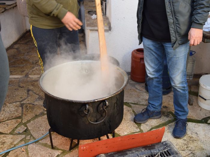 2025 | &Gamma;&iota;&omicron;&rho;&tau;ή &pi;&alpha;&sigma;&tau;&omicron;ύ &sigma;&tau;&omicron; &Theta;&epsilon;ό&kappa;&tau;&iota;&sigma;&tau;&omicron; &Gamma;&omicron;&rho;&tau;&upsilon;&nu;ί&alpha;&sigmaf;