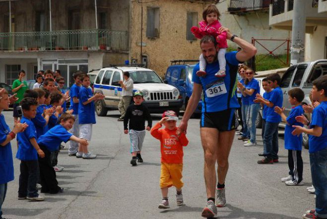 Αγώνας δρόμου προς τιμήν του Μίκη Θεοδωράκη θα γίνει στη Γορτυνία!
