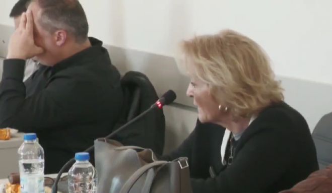 &Mu;&alpha;&rho;ί&alpha; &Phi;&rho;ά&gamma;&kappa;&omicron;&upsilon; &gamma;&iota;&alpha; &tau;&omicron; &Pi;ά&sigma;&chi;&alpha; &sigma;&tau;&eta;&nu; &Tau;&rho;ί&pi;&omicron;&lambda;&eta;: "&Tau;&alpha; ή&theta;&epsilon;&lambda;&epsilon; &omicron; &Delta;έ&sigma;&pi;&omicron;&tau;&alpha;&sigmaf; έ&tau;&sigma;&iota;, ά&rho;&alpha; &tau;&alpha; &kappa;ά&nu;&alpha;&mu;&epsilon; έ&tau;&sigma;&iota; - &Alpha;&gamma;&alpha;&sigma;&tau;ή &eta; &sigma;&upsilon;&nu;&epsilon;&rho;&gamma;&alpha;&sigma;ί&alpha; &mu;&epsilon; &tau;&eta;&nu; &Mu;&eta;&tau;&rho;ό&pi;&omicron;&lambda;&eta;"
