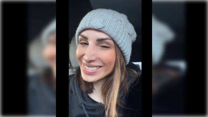 "&Nu;&alpha; &epsilon;ί&sigma;&tau;&epsilon; ό&lambda;&omicron;&iota; &epsilon;&kappa;&epsilon;ί, &theta;&alpha; &pi;&epsilon;&rho;ά&sigma;&omicron;&upsilon;&mu;&epsilon; &mu;&alpha;&gamma;&iota;&kappa;ά" | &Tau;&omicron; &kappa;ά&lambda;&epsilon;&sigma;&mu;&alpha; &tau;&eta;&sigmaf; &Lambda;έ&nu;&alpha;&sigmaf; &Zeta;&epsilon;&upsilon;&gamma;&alpha;&rho;ά &gamma;&iota;&alpha; &tau;&eta;&nu; &epsilon;&kappa;&delta;ή&lambda;&omega;&sigma;&eta; &tau;&omicron;&upsilon; &Epsilon;&mu;&pi;&omicron;&rho;&iota;&kappa;&omicron;ύ &Sigma;&upsilon;&lambda;&lambda;ό&gamma;&omicron;&upsilon; &Tau;&rho;ί&pi;&omicron;&lambda;&eta;&sigmaf;! (vd)