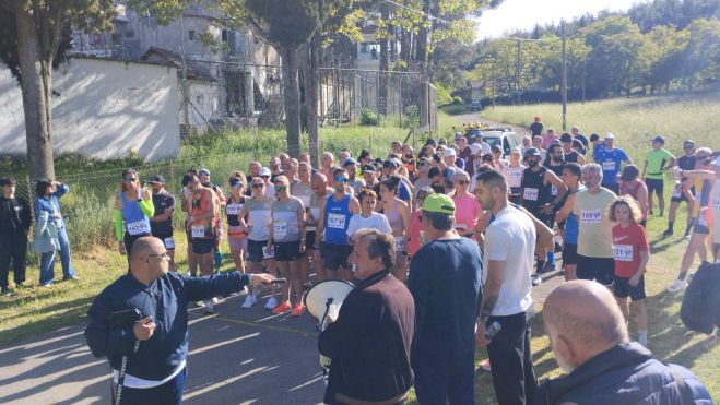 &Tau;&alpha; &alpha;&pi;&omicron;&tau;&epsilon;&lambda;έ&sigma;&mu;&alpha;&tau;&alpha; &gamma;&iota;&alpha; &tau;&omicron;&nu; 8&omicron; &Alpha;&gamma;ώ&nu;&alpha; &Delta;&rho;ό&mu;&omicron;&upsilon; &Epsilon;&iota;&rho;ή&nu;&eta;&sigmaf; "&Gamma;&rho;&eta;&gamma;ό&rho;&eta;&sigmaf; &Lambda;&alpha;&mu;&pi;&rho;ά&kappa;&eta;&sigmaf;"