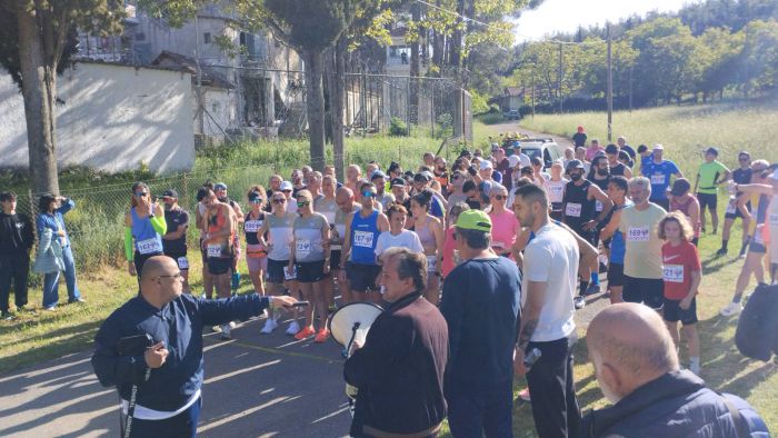 &Tau;&alpha; &alpha;&pi;&omicron;&tau;&epsilon;&lambda;έ&sigma;&mu;&alpha;&tau;&alpha; &gamma;&iota;&alpha; &tau;&omicron;&nu; 8&omicron; &Alpha;&gamma;ώ&nu;&alpha; &Delta;&rho;ό&mu;&omicron;&upsilon; &Epsilon;&iota;&rho;ή&nu;&eta;&sigmaf; "&Gamma;&rho;&eta;&gamma;ό&rho;&eta;&sigmaf; &Lambda;&alpha;&mu;&pi;&rho;ά&kappa;&eta;&sigmaf;"