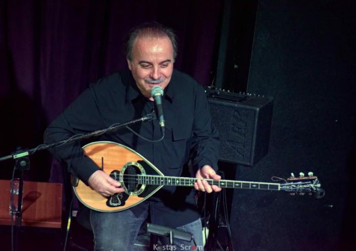 &Nu;έ&omicron; cd &mu;&epsilon; &upsilon;&pi;έ&rho;&omicron;&chi;&alpha; &tau;&rho;&alpha;&gamma;&omicron;ύ&delta;&iota;&alpha; &alpha;&pi;ό &tau;&omicron;&nu; &Gamma;&omicron;&rho;&tau;ύ&nu;&iota;&omicron; &Mu;&pi;ά&mu;&pi;&eta; &Tau;&sigma;έ&rho;&tau;&omicron; - &Sigma;&upsilon;&mu;&mu;&epsilon;&tau;έ&chi;&epsilon;&iota; &omicron; &Pi;ά&rho;&iota;&omicron;&sigmaf;! (vd)