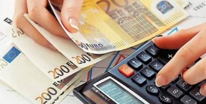 Στη ρύθμιση των 120 δόσεων και χρέη άνω των 50.000 ευρώ