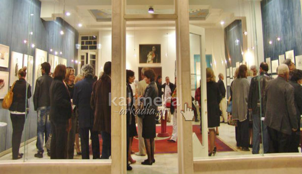 Έκθεση με γελοιογραφίες και πίνακες ζωγραφικής του Ηλία Μακρή εγκαινιάστηκε στην Τρίπολη (εικόνες – βίντεο)