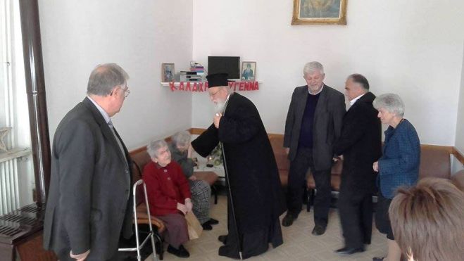 Τον Οίκο Τυφλών και το Γηροκομείο επισκέφθηκαν μαζί ο Μητροπολίτης μαζί με τον Δήμαρχο Τρίπολης (εικόνες)