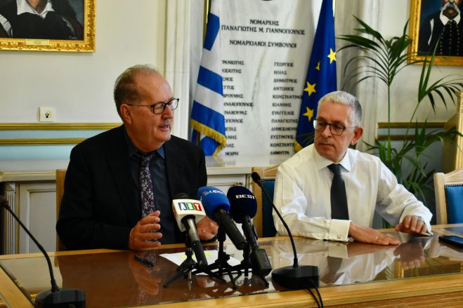 &Delta;ύ&omicron; έ&rho;&gamma;&alpha; 700.000 &euro; &gamma;&iota;&alpha; &tau;&eta;&nu; &Alpha;&rho;&kappa;&alpha;&delta;ί&alpha; &upsilon;&pi;έ&gamma;&rho;&alpha;&psi;&epsilon; &omicron; &Nu;ί&kappa;&alpha;&sigmaf;