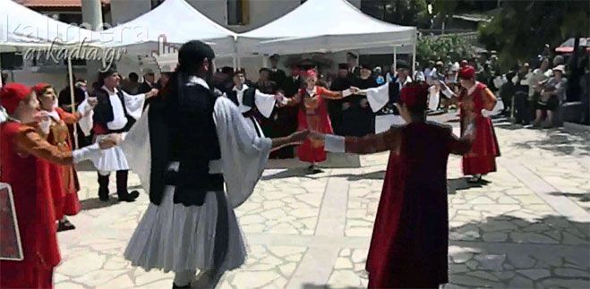 193 &chi;&rho;ό&nu;&iota;&alpha; &alpha;&pi;ό &tau;&omicron; &pi;&rho;&omicron;&sigma;&kappa;ύ&nu;&eta;&mu;&alpha; &tau;&omicron;&upsilon; &Kappa;&omicron;&lambda;&omicron;&kappa;&omicron;&tau;&rho;ώ&nu;&eta; &sigma;&tau;&eta;&nu; &laquo;&Pi;&alpha;&nu;&alpha;&gamma;&iota;ά &sigma;&tau;&omicron; &Chi;&rho;&upsilon;&sigma;&omicron;&beta;ί&tau;&sigma;&iota;&raquo; - Ό&lambda;&epsilon;&sigmaf; &omicron;&iota; &epsilon;&kappa;&delta;&eta;&lambda;ώ&sigma;&epsilon;&iota;&sigmaf;!