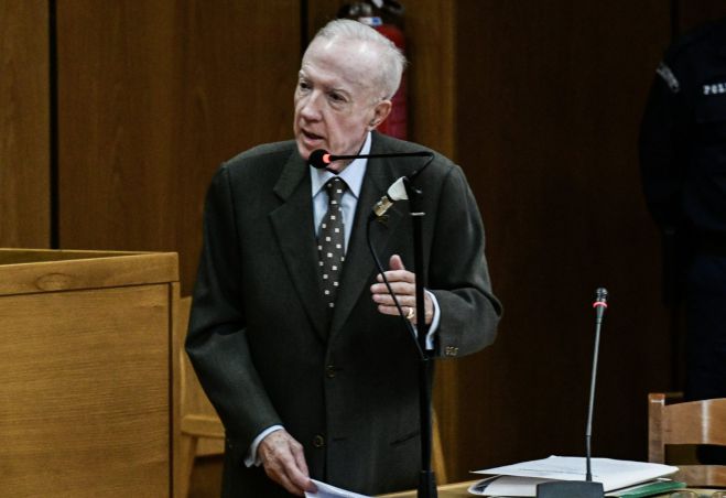 &Kappa;&omega;&nu;&sigma;&tau;&alpha;&nu;&tau;ί&nu;&omicron;&sigmaf; &Pi;&lambda;&epsilon;ύ&rho;&eta;&sigmaf;: &laquo;&Delta;&epsilon;&nu; &epsilon;ί&nu;&alpha;&iota; &gamma;ά&mu;&omicron;&sigmaf; &alpha;&upsilon;&tau;ό &pi;&omicron;&upsilon; έ&kappa;&alpha;&nu;&epsilon; &omicron; &Kappa;&alpha;&sigma;&sigma;&epsilon;&lambda;ά&kappa;&eta;&sigmaf;. &Omicron; &gamma;ά&mu;&omicron;&sigmaf; &epsilon;ί&nu;&alpha;&iota; &mu;&epsilon;&tau;&alpha;&xi;ύ ά&rho;&rho;&epsilon;&nu;&omicron;&sigmaf; &kappa;&alpha;&iota; &theta;ή&lambda;&epsilon;&omicron;&sigmaf;&raquo;