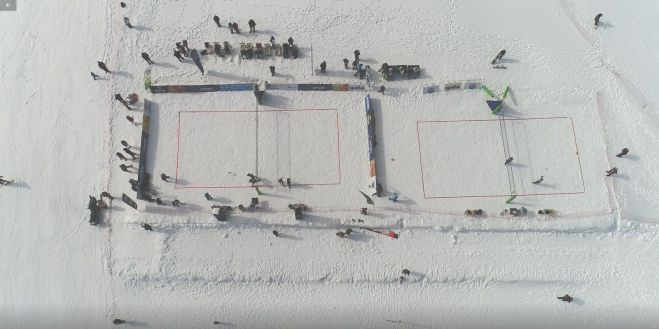 Snow Volley &sigma;&tau;&omicron; &Mu;&alpha;ί&nu;&alpha;&lambda;&omicron;!