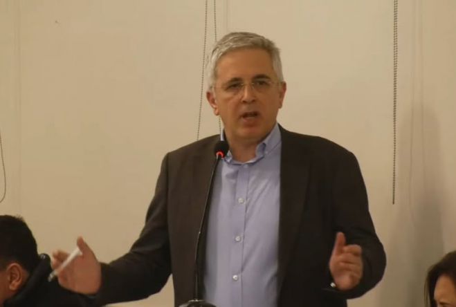 Μάκαρης: "Τα έργα που δεν τελειώνουν ποτέ στην περιφέρεια Πελοποννήσου"