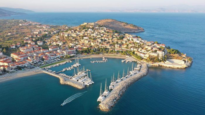 &Delta;ή&mu;&omicron;&sigmaf; &Beta;ό&rho;&epsilon;&iota;&alpha;&sigmaf; &Kappa;&upsilon;&nu;&omicron;&upsilon;&rho;ί&alpha;&sigmaf; | &Epsilon;&xi;&epsilon;&lambda;ί&xi;&epsilon;&iota;&sigmaf; &gamma;&iota;&alpha; &tau;&omicron; &pi;&rho;ό&sigma;&tau;&iota;&mu;&omicron; &sigma;&chi;&epsilon;&delta;ό&nu; 4.000.000 &gamma;&iota;&alpha; &tau;&alpha; έ&rho;&gamma;&alpha; &sigma;&tau;&omicron; &lambda;&iota;&mu;ά&nu;&iota; &tau;&omicron;&upsilon; &Pi;&alpha;&rho;&alpha;&lambda;ί&omicron;&upsilon; Ά&sigma;&tau;&rho;&omicron;&upsilon;&sigmaf; - &Alpha;&pi;&omicron;&phi;&alpha;&sigma;ί&zeta;&epsilon;&iota; &tau;&omicron; &Epsilon;&lambda;&epsilon;&gamma;&kappa;&tau;&iota;&kappa;ό &Sigma;&upsilon;&nu;έ&delta;&rho;&iota;&omicron;