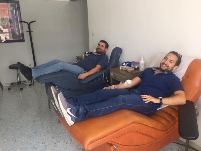 Ο πρώην Δήμαρχος Λεβιδίου Θ. Καβουρίνος δίνει αίμα για τους πληγέντες της Αττικής
