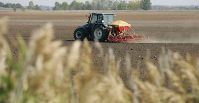 Επιδοτήσεις έως 15.000€ σε αγρότες από 18-50 ετών