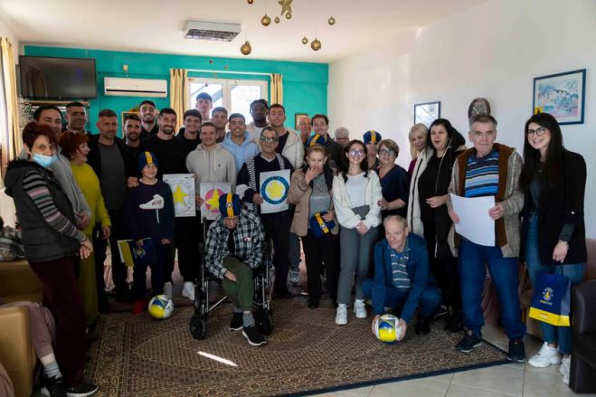 ASTERAS AKTOR | Επίσκεψη στο Οικοτροφείο &quot;Στοργή&quot; (εικόνες)