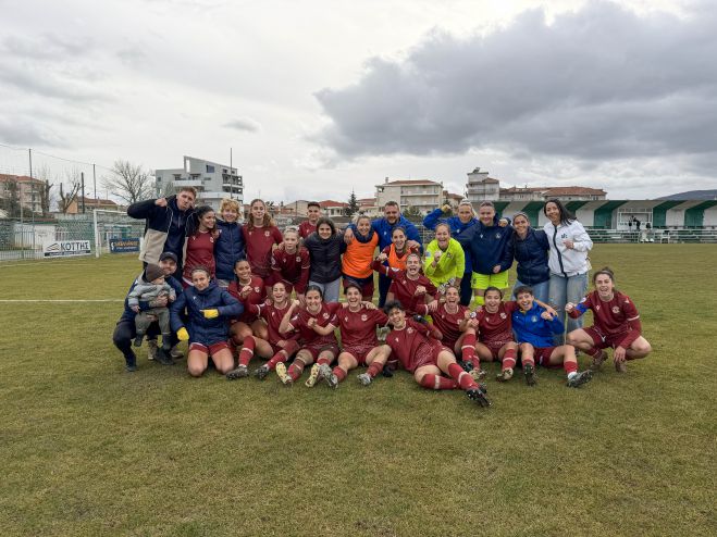 &Theta;&rho;ί&alpha;&mu;&beta;&omicron;&sigmaf; &mu;&epsilon; "&pi;&epsilon;&nu;&tau;ά&rho;&alpha;" &kappa;&alpha;&iota; &mu;&epsilon;&gamma;ά&lambda;&eta; &pi;&rho;ό&kappa;&rho;&iota;&sigma;&eta; &gamma;&iota;&alpha; &tau;&omicron;&nu; &Alpha;&sigma;&tau;έ&rho;&alpha; &Tau;&rho;ί&pi;&omicron;&lambda;&eta;&sigmaf; &sigma;&tau;&omicron;&upsilon;&sigmaf; &laquo;4&raquo; &tau;&omicron;&upsilon; &Kappa;&upsilon;&pi;έ&lambda;&lambda;&omicron;&upsilon; &Gamma;&upsilon;&nu;&alpha;&iota;&kappa;ώ&nu;!