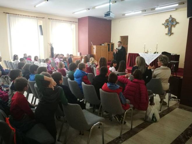 &Xi;&epsilon;&kappa;&iota;&nu;ά &tau;&omicron; &Kappa;&alpha;&tau;&eta;&chi;&eta;&tau;&iota;&kappa;ό &tau;&eta;&sigmaf; &Alpha;&gamma;ί&alpha;&sigmaf; &Beta;&alpha;&rho;&beta;ά&rho;&alpha;&sigmaf;