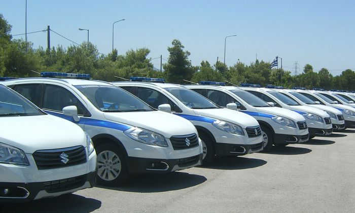 &Alpha;&lambda;&lambda;ά&zeta;&omicron;&upsilon;&nu; &tau;&alpha; &pi;&epsilon;&rho;&iota;&pi;&omicron;&lambda;&iota;&kappa;ά &tau;&eta;&sigmaf; &chi;ώ&rho;&alpha;&sigmaf;!