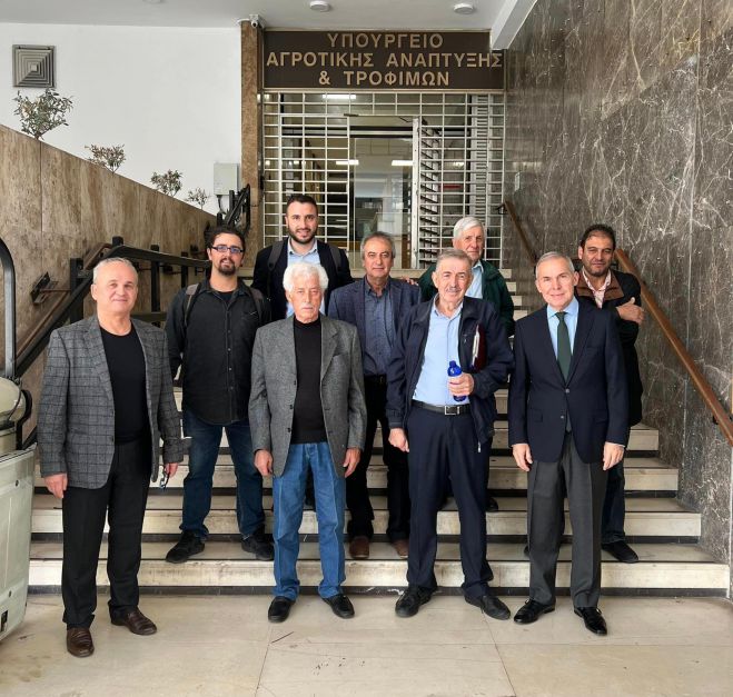 &Kappa;&alpha;&mu;&pi;ύ&lambda;&eta;&sigmaf;: "&Omega;&sigmaf; &tau;&alpha; &tau;έ&lambda;&eta; &Delta;&epsilon;&kappa;&epsilon;&mu;&beta;&rho;ί&omicron;&upsilon; &tau;&alpha; &pi;&omicron;&rho;ί&sigma;&mu;&alpha;&tau;&alpha; &tau;&omicron;&upsilon; &Epsilon;&Lambda;&Gamma;&Alpha; &gamma;&iota;&alpha; &tau;&iota;&sigmaf; &zeta;&eta;&mu;&iota;έ&sigmaf; &sigma;&tau;&alpha; &kappa;ά&sigma;&tau;&alpha;&nu;&alpha;. &Alpha;&pi;&omicron;&zeta;&eta;&mu;&iota;ώ&sigma;&epsilon;&iota;&sigmaf; &mu;έ&sigma;&omega; &tau;&omicron;&upsilon; De Minimis"