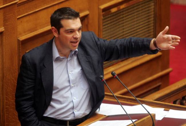 Το σχηματισμό κυβέρνησης κοινωνικής σωτηρίας την άνοιξη με κορμό τον ΣΥΡΙΖΑ, βλέπει ο Α.Τσίπρας