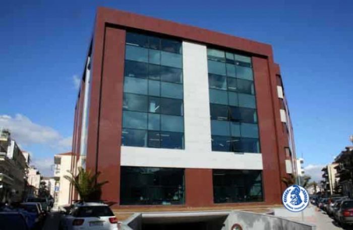 &Tau;&rho;ί&pi;&omicron;&lambda;&eta; | &Pi;&rho;&omicron;&kappa;ή&rho;&upsilon;&xi;&eta; &gamma;&iota;&alpha; &tau;&eta;&nu; &epsilon;&pi;&iota;&lambda;&omicron;&gamma;ή &sigma;&upsilon;&mu;&pi;&alpha;&rho;&alpha;&sigma;&tau;ά&tau;&eta; &tau;&omicron;&upsilon; &Delta;&eta;&mu;ό&tau;&eta; &kappa;&alpha;&iota; &tau;&eta;&sigmaf; &Epsilon;&pi;&iota;&chi;&epsilon;ί&rho;&eta;&sigma;&eta;&sigmaf;