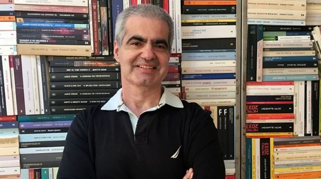 &Sigma;&tau;&iota;&sigmaf; &phi;&upsilon;&lambda;&alpha;&kappa;έ&sigmaf; &Tau;&rho;ί&pi;&omicron;&lambda;&eta;&sigmaf; &omicron; &sigma;&upsilon;&gamma;&gamma;&rho;&alpha;&phi;έ&alpha;&sigmaf; &pi;&alpha;&iota;&delta;&iota;&kappa;ώ&nu; &beta;&iota;&beta;&lambda;ί&omega;&nu; &pi;&omicron;&upsilon; &sigma;&upsilon;&nu;&epsilon;&lambda;ή&phi;&theta;&eta; &gamma;&iota;&alpha; &pi;&alpha;&iota;&delta;&iota;&kappa;ή &pi;&omicron;&rho;&nu;&omicron;&gamma;&rho;&alpha;&phi;ί&alpha;