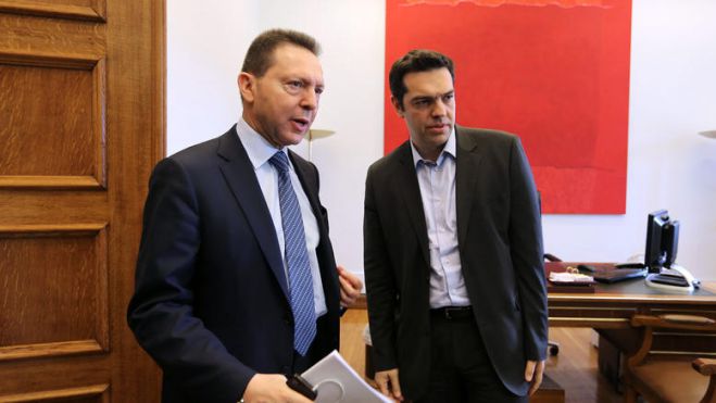 Le Monde: Εκλογές στις 2 Αυγούστου και Κυβέρνηση με Πρωθυπουργό Στουρνάρα!