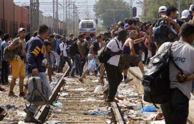Έρχονται πρόσφυγες – &quot;Διαθέσιμη&quot; να βοηθήσει δηλώνει η Περιφέρεια