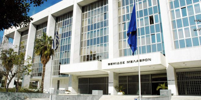 &laquo;&Beta;ό&mu;&beta;&alpha;&raquo; &alpha;&pi;ό &tau;&omicron;&nu; Ά&rho;&epsilon;&iota;&omicron; &Pi;ά&gamma;&omicron; ... "&alpha;&delta;&epsilon;&iota;ά&zeta;&epsilon;&iota;" &tau;&eta;&nu; &Kappa;&upsilon;&beta;έ&rho;&nu;&eta;&sigma;&eta; &gamma;&iota;&alpha; &tau;&omicron; &Sigma;&kappa;&omicron;&pi;&iota;&alpha;&nu;ό!