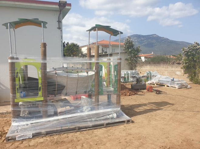 &Beta;έ&rho;&beta;&epsilon;&nu;&alpha; | &Pi;&alpha;&iota;&delta;&iota;&kappa;ή &chi;&alpha;&rho;ά &sigma;&tau;&omicron; &pi;&rho;&omicron;&alpha;ύ&lambda;&iota;&omicron; &tau;&omicron;&upsilon; &Nu;&eta;&pi;&iota;&alpha;&gamma;&omega;&gamma;&epsilon;ί&omicron;&upsilon;! (&epsilon;&iota;&kappa;ό&nu;&epsilon;&sigmaf;)