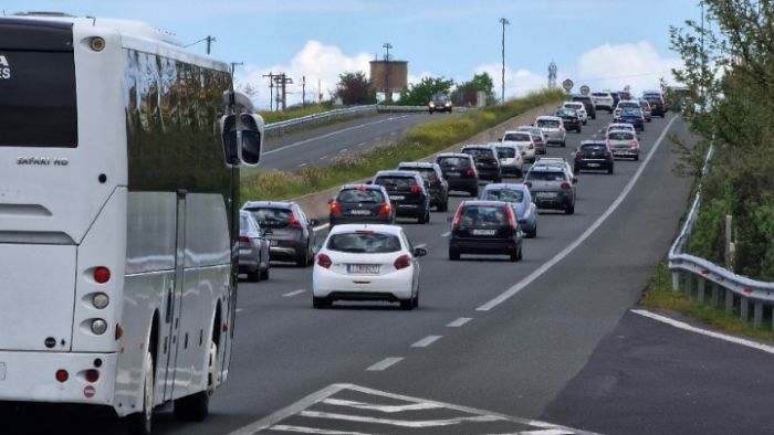 Επιστροφή εκδρομέων | Σχεδόν 30.000 αυτοκίνητα πέρασαν από την &quot;Αθηνών - Κορίνθου&quot;