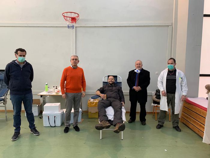 Οι ευχαριστίες Λαμπρόπουλου για την εθελοντική αιμοδοσία: "Ήταν μια πράξη αγάπης, αλληλεγγύης και κοινωνικής προσφοράς"