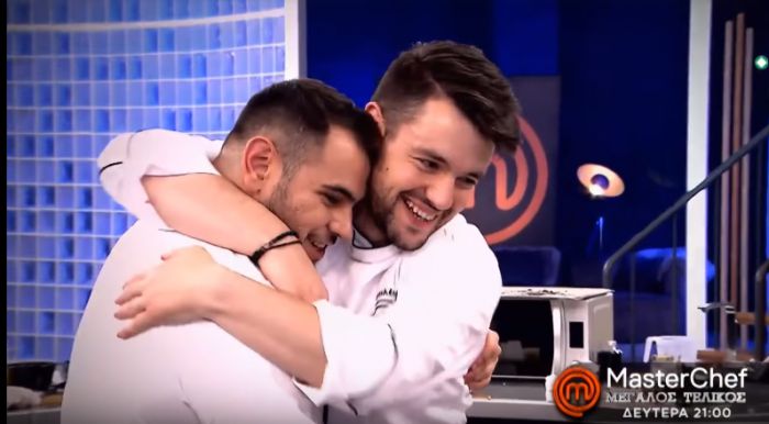 &Sigma;&tau;&iota;&sigmaf; 9.00 &tau;&omicron; &beta;&rho;ά&delta;&upsilon; &omicron; &mu;&epsilon;&gamma;ά&lambda;&omicron;&sigmaf; &tau;&epsilon;&lambda;&iota;&kappa;ό&sigmaf; &tau;&omicron;&upsilon; Master Chef! (vd)