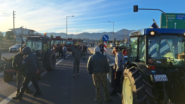 &Alpha;&gamma;&rho;ό&tau;&epsilon;&sigmaf; | &Tau;&omicron; &mu;&epsilon;&sigma;&eta;&mu;έ&rho;&iota; &eta; &sigma;&upsilon;&nu;ά&nu;&tau;&eta;&sigma;&eta; &mu;&epsilon; &tau;&omicron;&nu; &Pi;&rho;&omega;&theta;&upsilon;&pi;&omicron;&upsilon;&rho;&gamma;ό