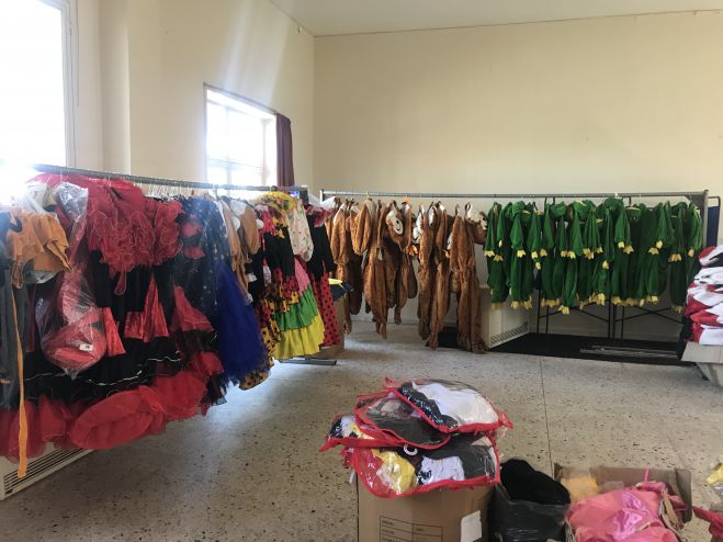 &Delta;&omega;&rho;&epsilon;ά&nu; &sigma;&tau;&omicron;&lambda;έ&sigmaf; &gamma;&iota;&alpha; &tau;&omicron; &Kappa;&alpha;&rho;&nu;&alpha;&beta;ά&lambda;&iota; &Mu;&epsilon;&gamma;&alpha;&lambda;ό&pi;&omicron;&lambda;&eta;&sigmaf; | &Xi;&epsilon;&kappa;ί&nu;&eta;&sigma;&epsilon; &eta; &delta;&iota;&alpha;&nu;&omicron;&mu;ή &sigma;&epsilon; &delta;&eta;&mu;ό&tau;&epsilon;&sigmaf; &kappa;&alpha;&iota; &phi;&omicron;&rho;&epsilon;ί&sigmaf;