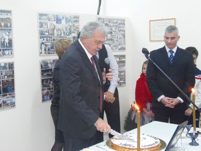 Εγκαίνια και κοπή πίτας για τους Αρκάδες Φυλής (vd)