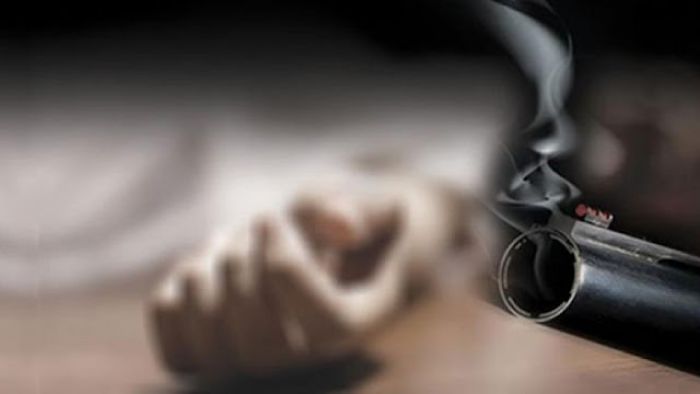 &Nu;&epsilon;&kappa;&rho;ό&sigmaf; ά&nu;&delta;&rho;&alpha;&sigmaf; &sigma;&tau;&omicron;&nu; &Kappa;&omicron;&lambda;&omicron;&sigma;&omicron;ύ&rho;&tau;&eta; - &Tau;&eta;&nu; &pi;&epsilon;&rho;ί&pi;&tau;&omega;&sigma;&eta; &alpha;&upsilon;&tau;&omicron;&kappa;&tau;&omicron;&nu;ί&alpha;&sigmaf; &epsilon;&rho;&epsilon;&upsilon;&nu;ά &eta; &Alpha;&sigma;&tau;&upsilon;&nu;&omicron;&mu;ί&alpha;