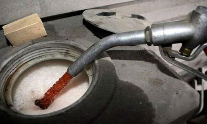 &Omicron;&lambda;&omicron;&kappa;&lambda;&eta;&rho;ώ&theta;&eta;&kappa;&epsilon; &omicron; &delta;&iota;&alpha;&gamma;&omega;&nu;&iota;&sigma;&mu;ό&sigmaf; &gamma;&iota;&alpha; &upsilon;&gamma;&rho;ά &kappa;&alpha;ύ&sigma;&iota;&mu;&alpha; &sigma;&epsilon; &Delta;ή&mu;&omicron;, &Nu;&Pi;&Delta;&Delta; &kappa;&alpha;&iota; &Kappa;&Epsilon;&Delta;&Eta;&Tau;