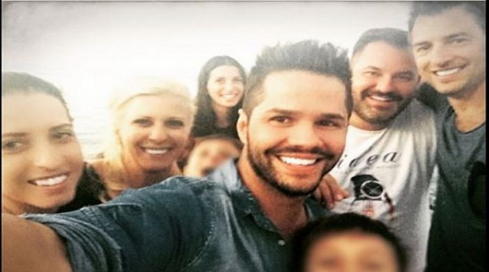 &Omicron; &Gamma;&iota;ώ&rho;&gamma;&omicron;&sigmaf; &Tau;&sigma;&alpha;&lambda;ί&kappa;&eta;&sigmaf; &sigma;&tau;&omicron;&nu; &Tau;&upsilon;&rho;ό &Kappa;&upsilon;&nu;&omicron;&upsilon;&rho;ί&alpha;&sigmaf;! (&epsilon;&iota;&kappa;ό&nu;&epsilon;&sigmaf;)