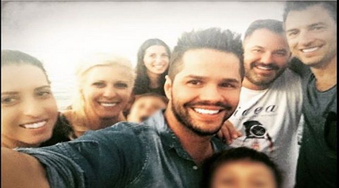 &Omicron; &Gamma;&iota;ώ&rho;&gamma;&omicron;&sigmaf; &Tau;&sigma;&alpha;&lambda;ί&kappa;&eta;&sigmaf; &sigma;&tau;&omicron;&nu; &Tau;&upsilon;&rho;ό &Kappa;&upsilon;&nu;&omicron;&upsilon;&rho;ί&alpha;&sigmaf;! (&epsilon;&iota;&kappa;ό&nu;&epsilon;&sigmaf;)