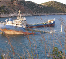 Ημιβύθιση δεξαμενόπλοιου στο Κρυονέρι Κυνουρίας! Δεν υπήρξε θαλάσσια ρύπανση