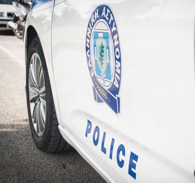 &Mu;&epsilon;&gamma;&alpha;&lambda;ό&pi;&omicron;&lambda;&eta; | &Sigma;&upsilon;&nu;&epsilon;&lambda;ή&phi;&theta;&eta; 42&chi;&rho;&omicron;&nu;&eta; &gamma;&upsilon;&nu;&alpha;ί&kappa;&alpha;