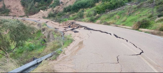 Επιστολή | "Άμεση πολιτική παρέμβαση για τον αποκλεισμό στον οδικό άξονα Κοκλαμάς–Λιναριά"